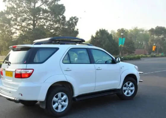 Toyota Fortuner taxi in Himachal
