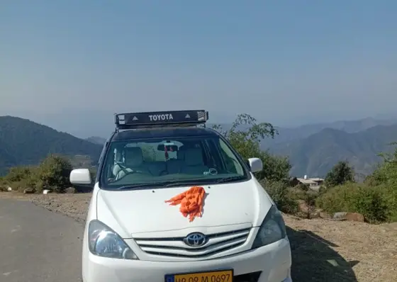 Toyota Innova taxi in Himachal